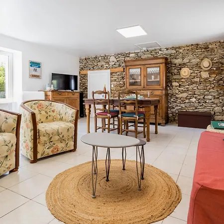 Fermette Renovee Avec Jardin Privatif Et Wifi A 12km Des Plages - Fr-1-306-1257 Hébergement de vacances *
